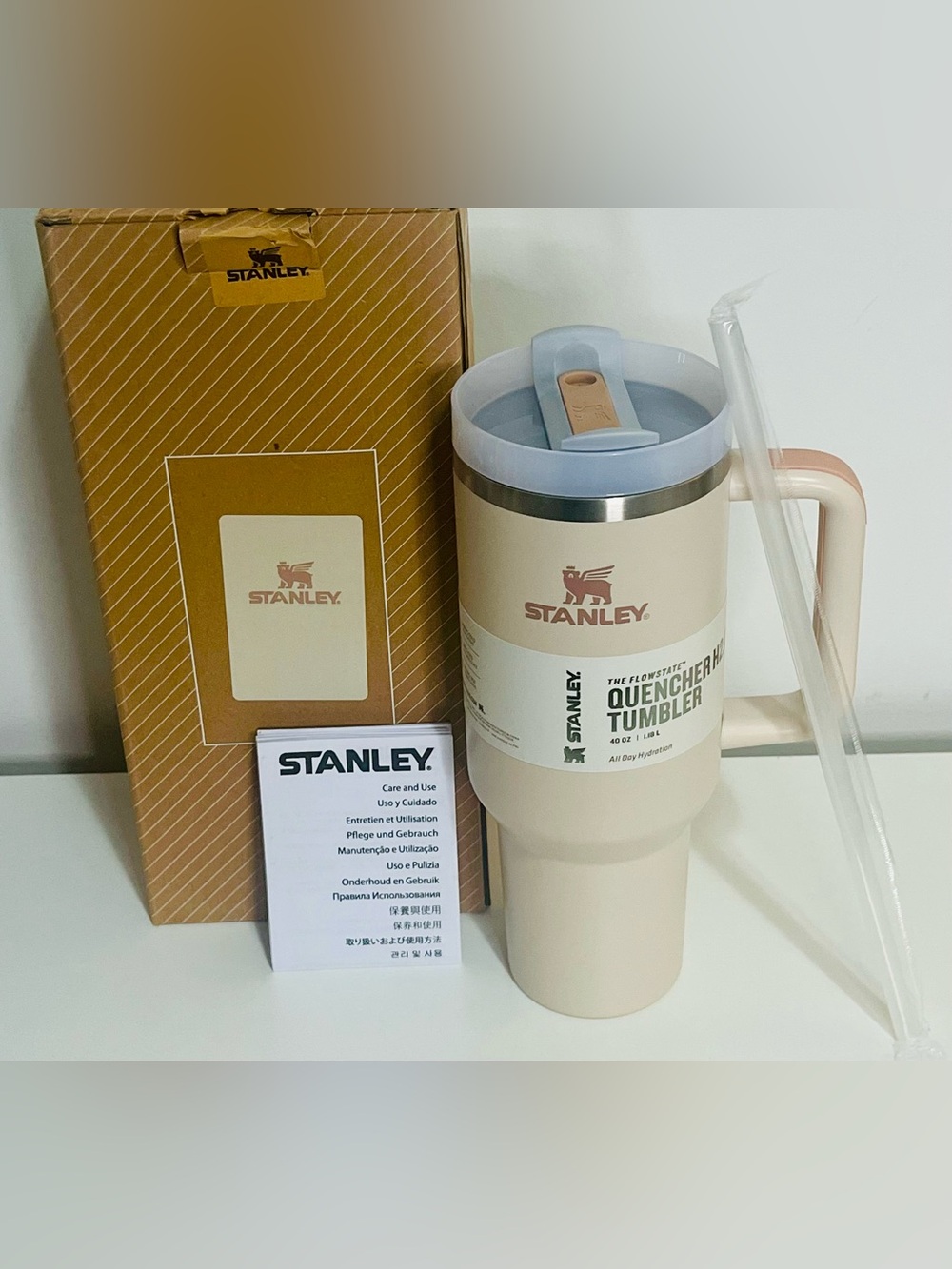 Stanley Quencher Tumbler 40oz - Cream with Rose Gold Accent